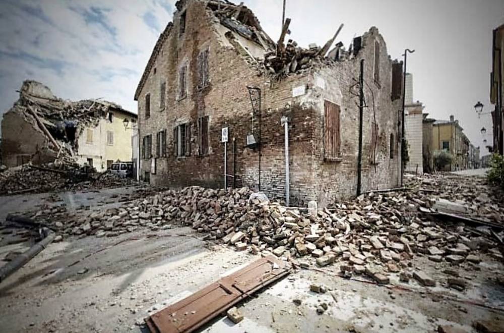IL 30% DI OGNI ABBONAMENTO PER I TERREMOTATI