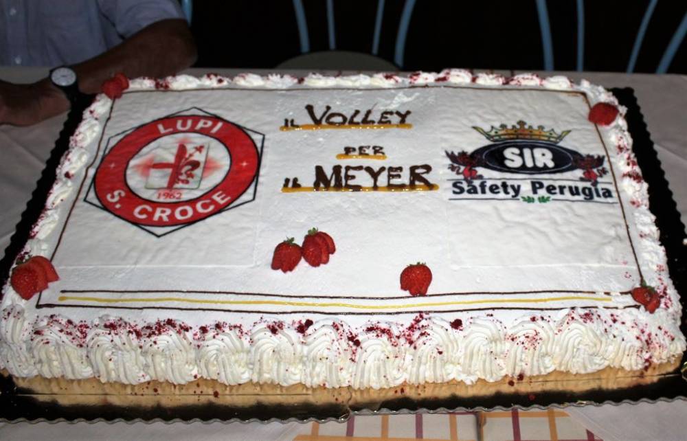 IL VOLLEY PER IL MEYER: DEVOLUTI 11.500 EURO ALLA FONDAZIONE