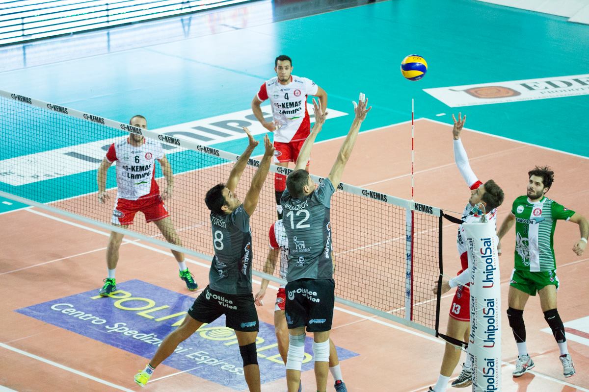 I LUPI CEDONO DI NUOVO (0-3) IN CASA