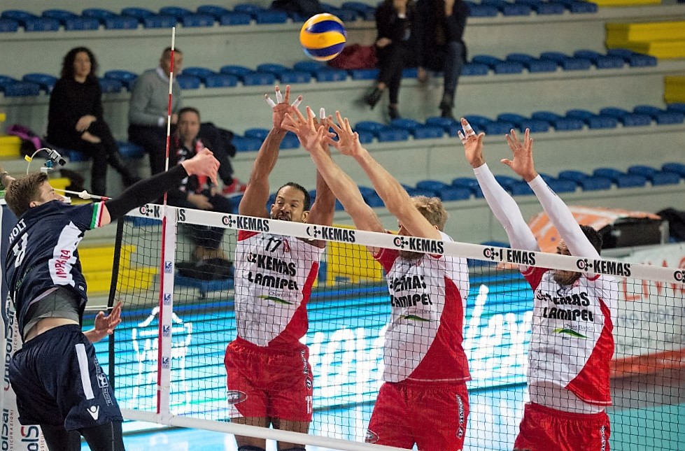 LA SOCIETA’ RISPONDE – DUE MOTIVI DI RIFLESSIONE