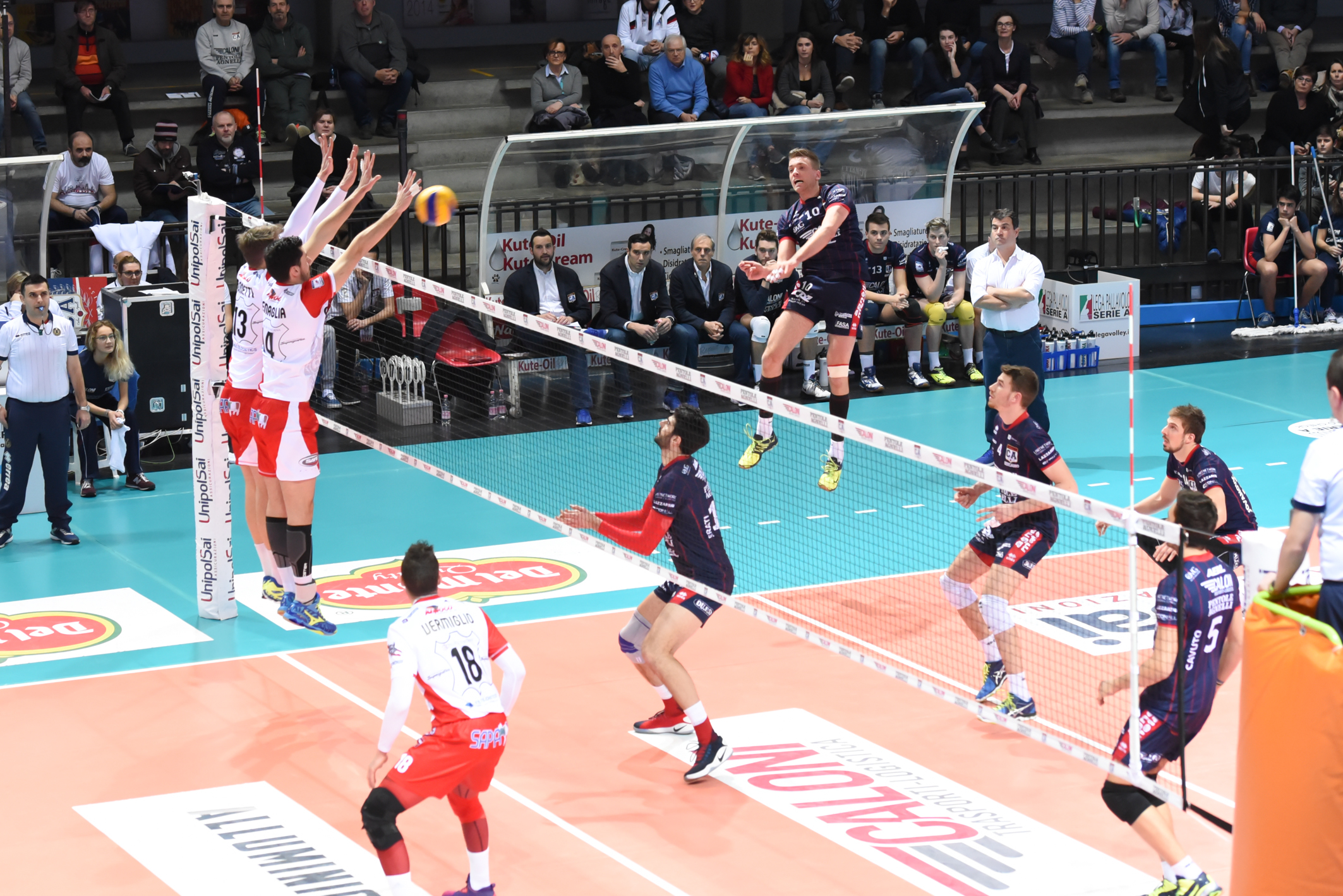 BERGAMO VA FORTE, I “LUPI” NON PERVENGONO A MURO