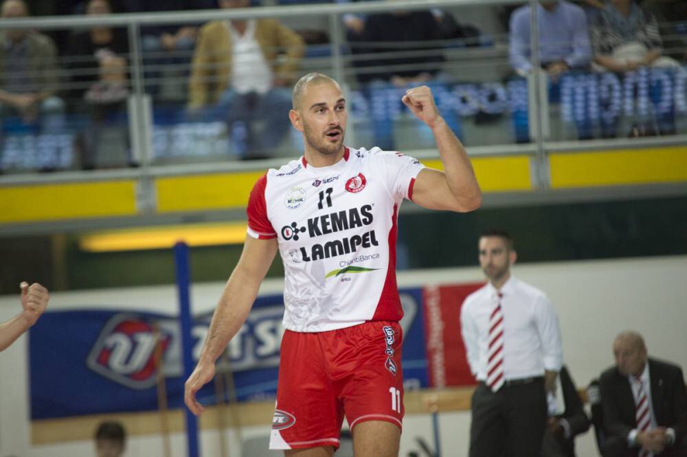 TAMBURO ED ANDREINI COMPLETANO IL ROSTER CONCIARIO