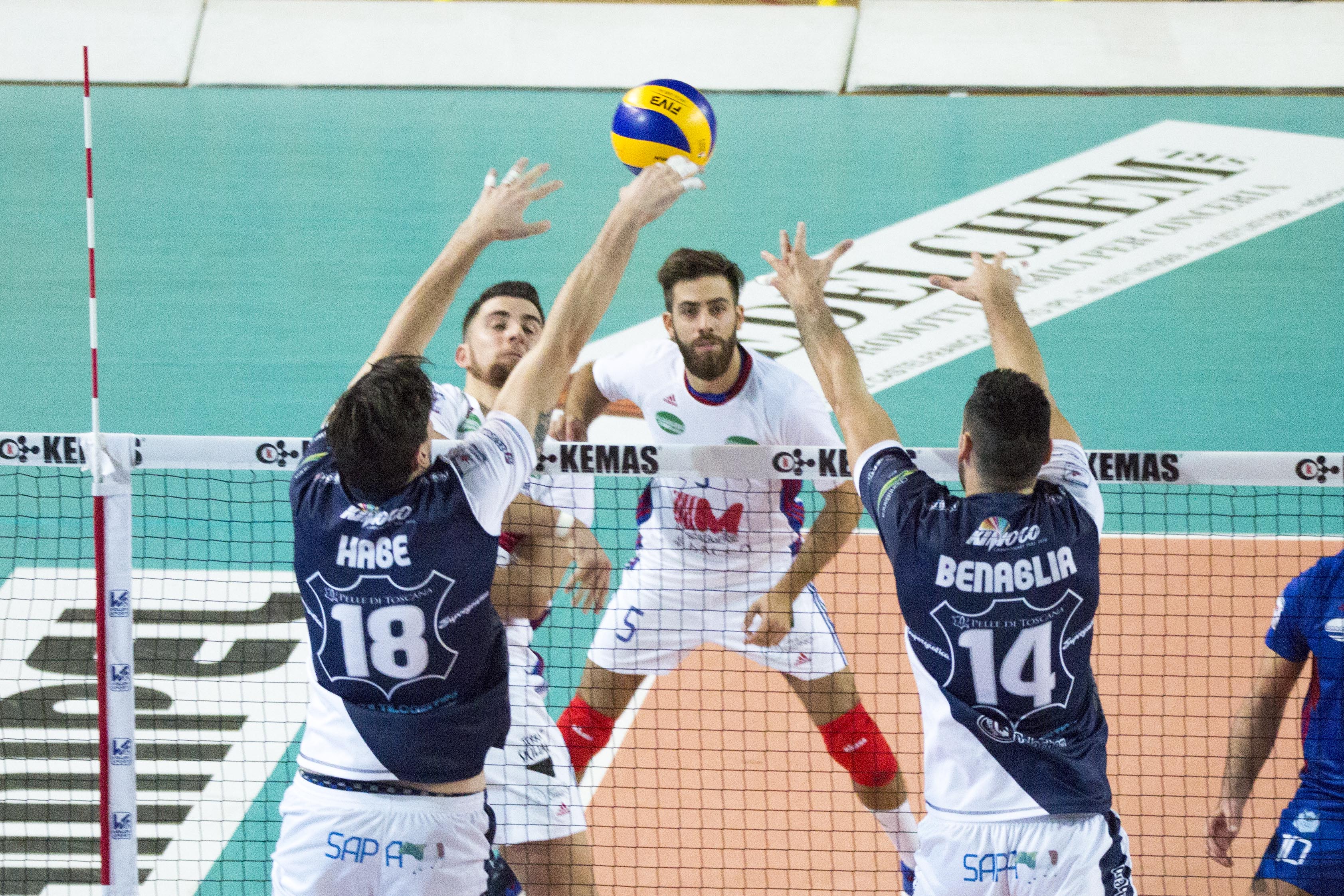 AL CATANIA LA BATTAGLIA INFINITA DEL PALAPARENTI