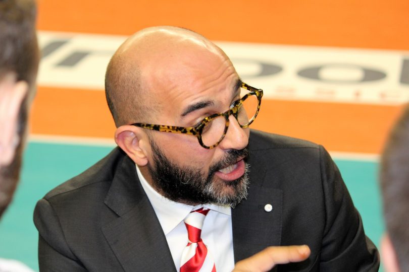 TOTIRE: “AVERSA E’ LIBRARO E DI MEO”