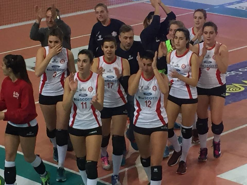 SPETTACOLO SERIE D. CHE FATICA LA 1° DIVISIONE!