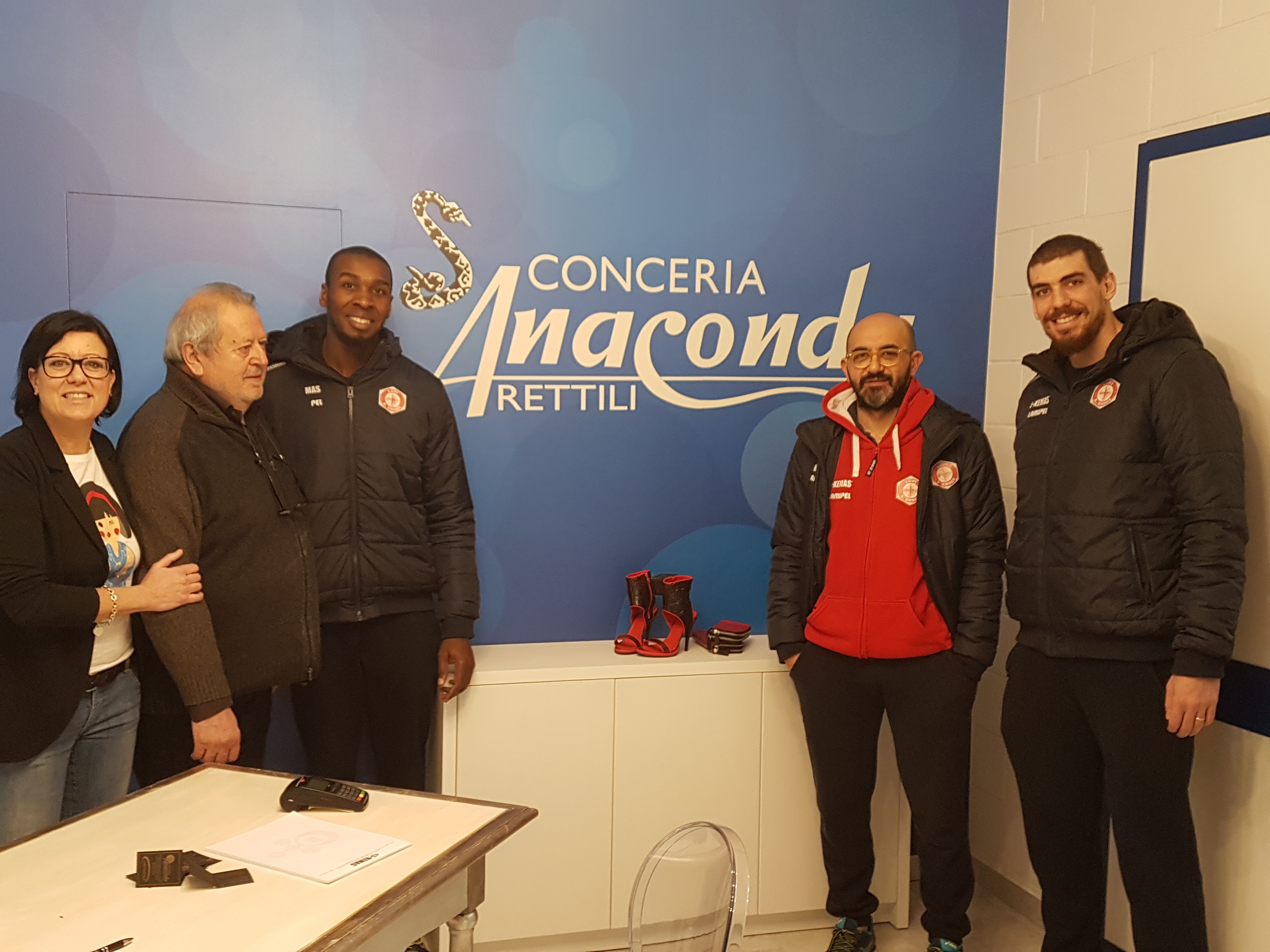 CONCERIA ANACONDA: IL RETTILE INTRAMONTABILE PROTAGONISTA DELLA MODA