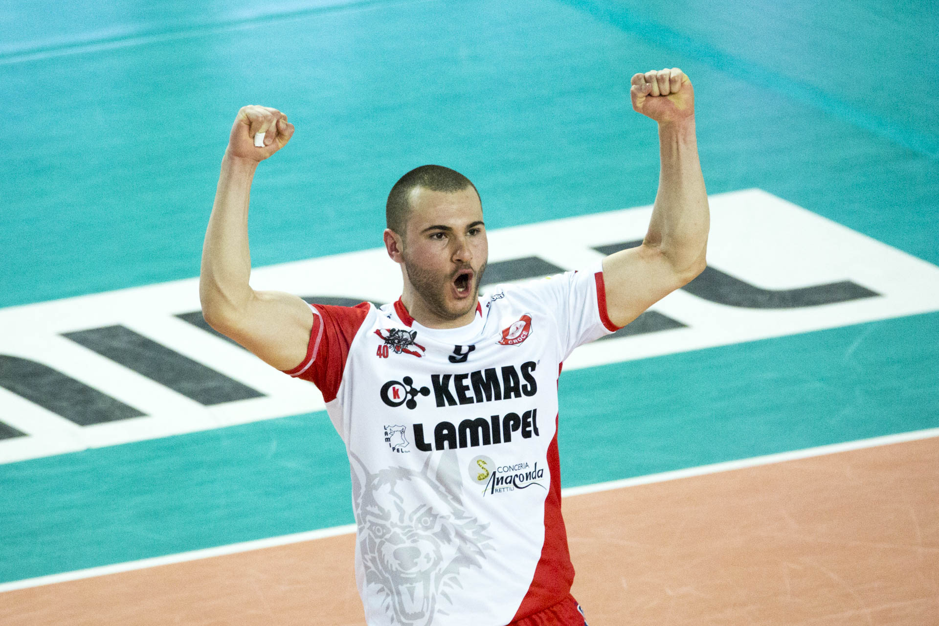 ANCORA GRANDI SODDISFAZIONI PER IL MONDO DEI LUPI