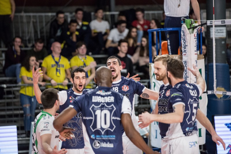 KEMAS LAMIPEL BEN CARICA IN UMBRIA