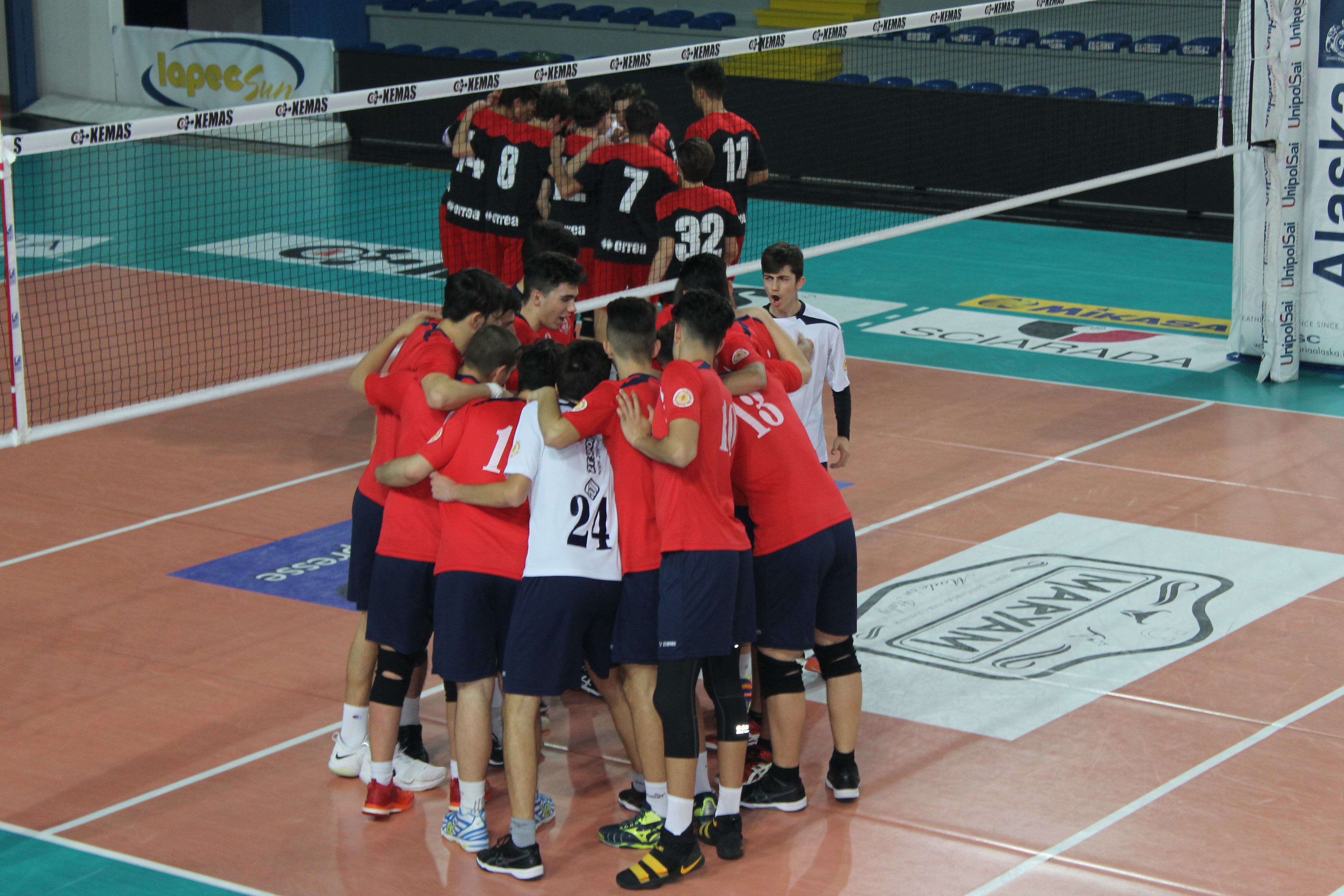 UNDER 18 ANCORA A SEGNO