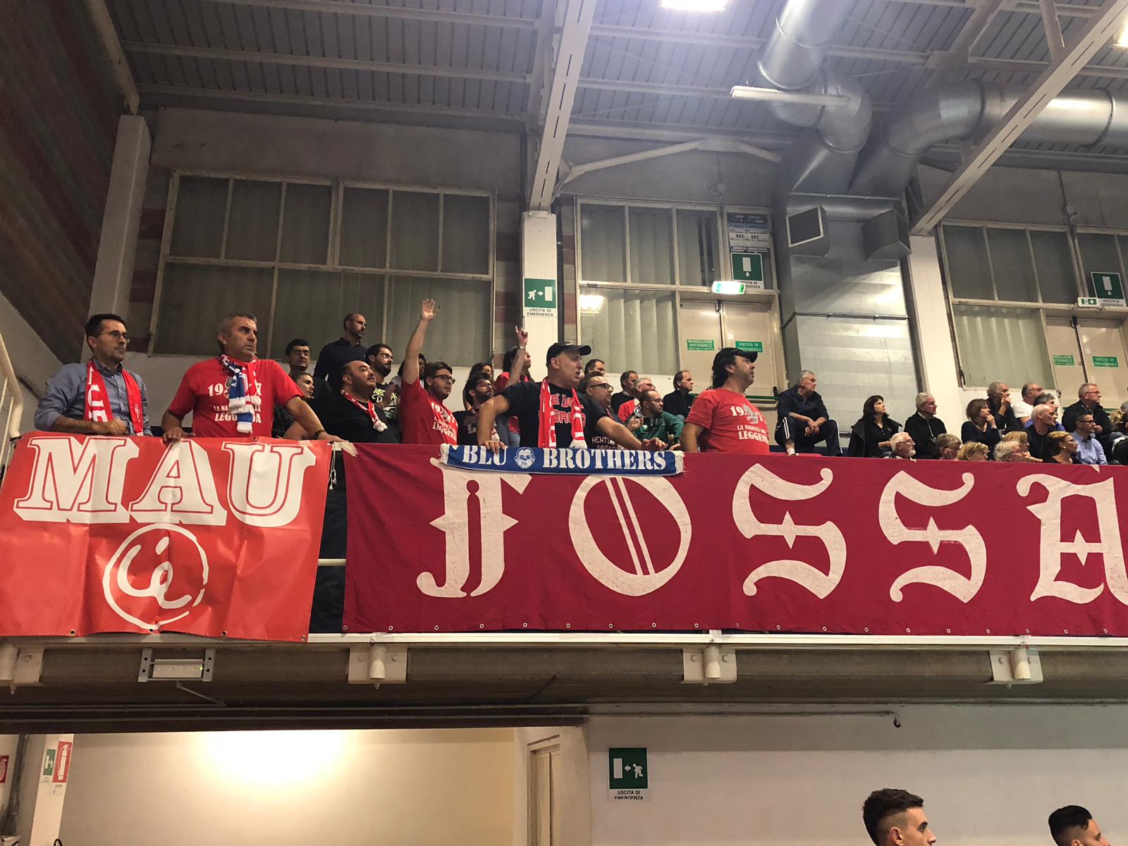 FOSSA E BLU BROTHERS: GRAZIE DAI LUPI