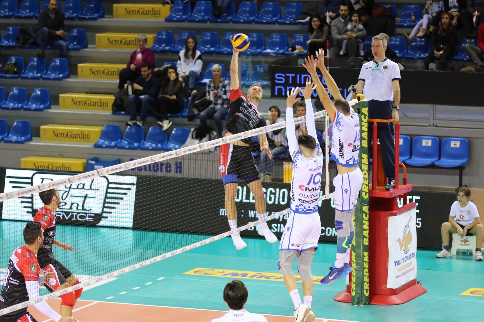 A POTENZA PICENA PER I “LUPI” E’ BUIO PESTO.