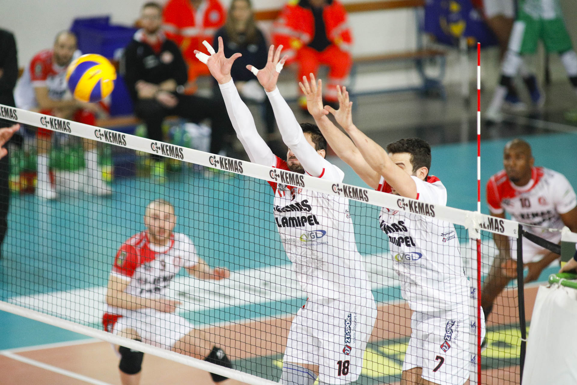 ARRIVA LEVERANO, PER I “LUPI” ENNESIMA RIPARTENZA