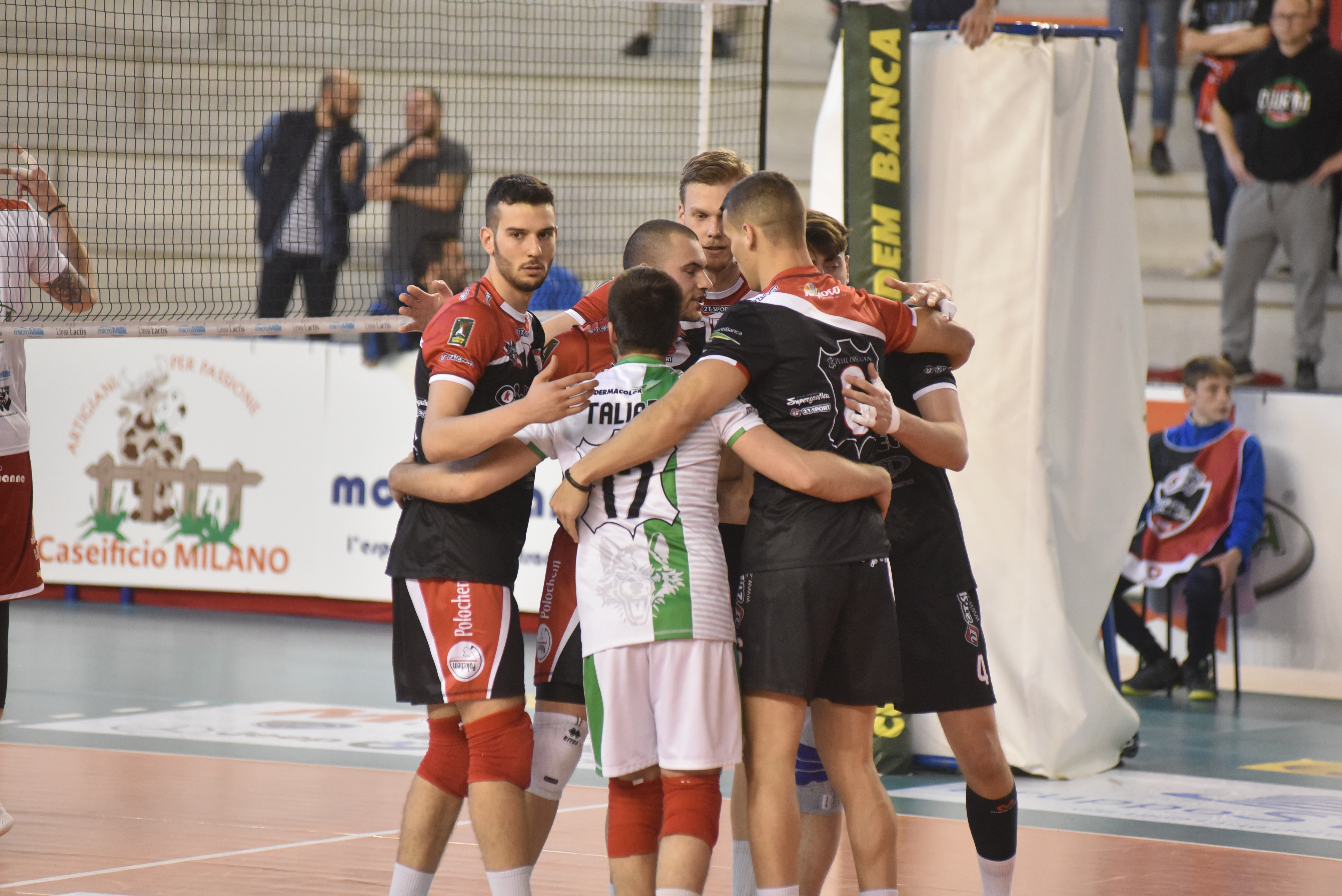 IMPRESA DA “LUPI”, ESPUGNATA GIOIA AL TIE-BREAK, SI VOLA IN SEMIFINALE!