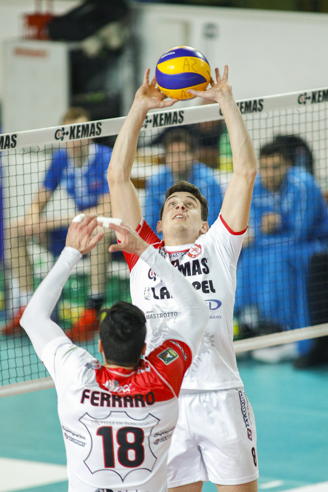 ANCORA SALUTI BIANCOROSSI, A DANIELE CRO’