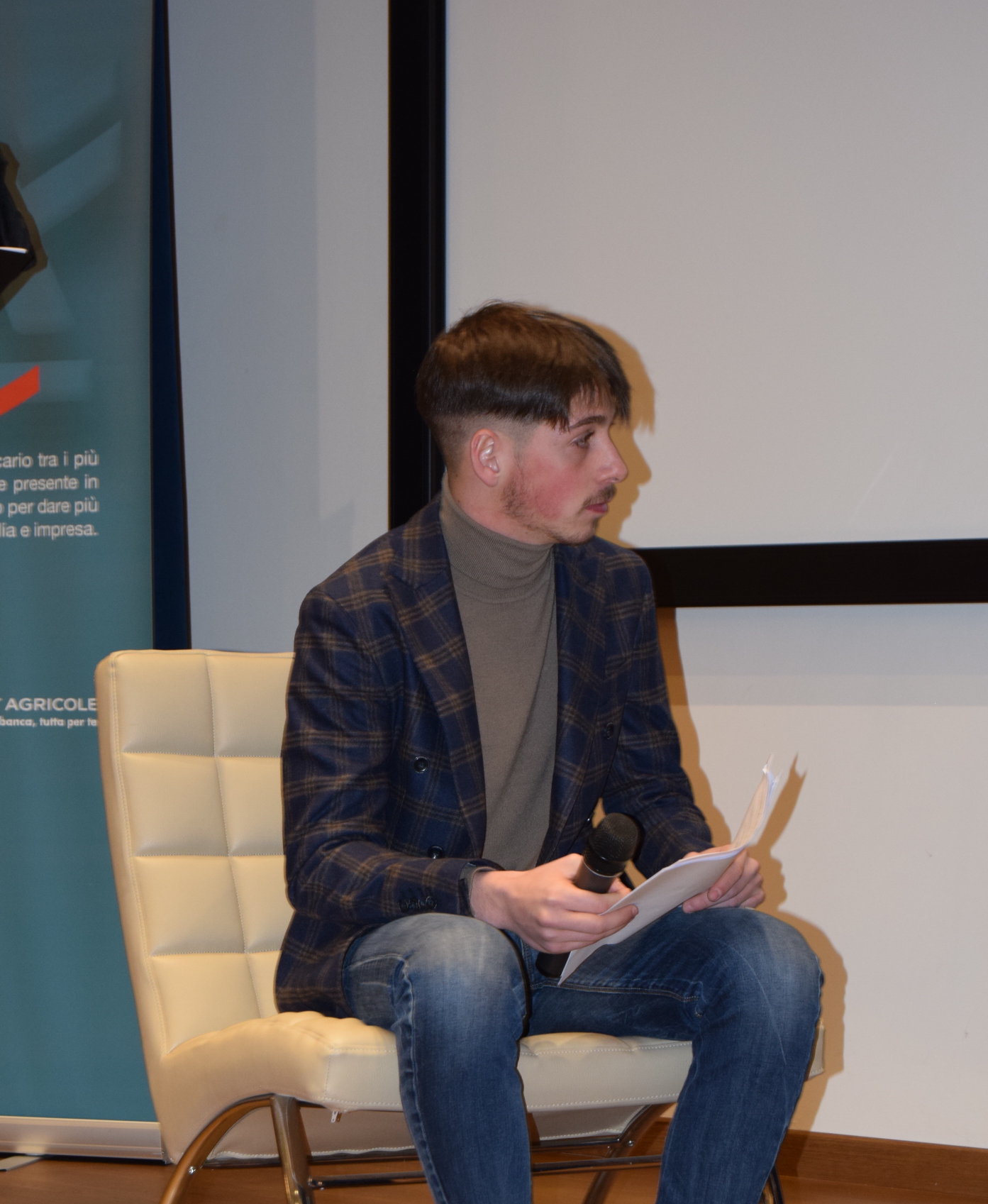 FRANCESCO ROSSI NELL’UFFICIO STAMPA BIANCOROSSO