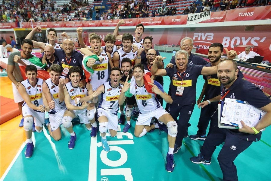 NAZIONALE UNDER19 CAMPIONE DEL MONDO: I COMPLIMENTI DELLA SOCIETÁ A DAMIANO CATANIA