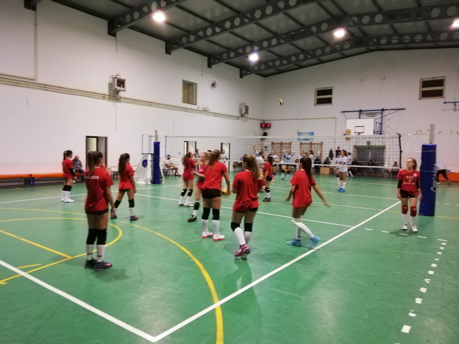 UNDER18 FEMMINILE: VOLLEY LIVORNO VINCE 3-0 CONTRO LE BIANCOROSSE