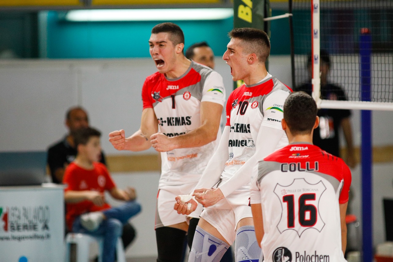 PER LA KEMAS LAMIPEL DEBUTTO DA TRE PUNTI