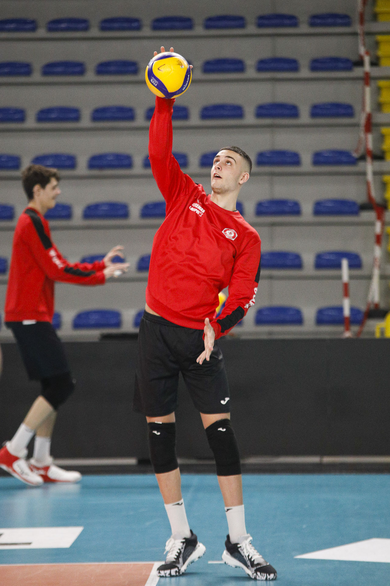 MANNUCCI: “AFFRONTO LA GIORNATA TRA ALLENAMENTI E PLAYSTATION”