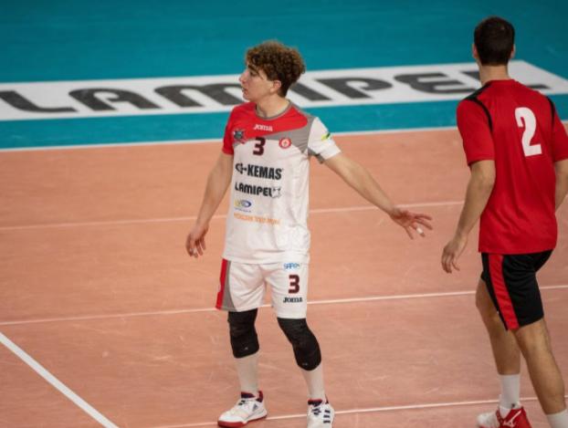 COMPLETATO IL REPARTO LIBERI: DALL’UNDER18 ARRIVA IL GIOVANE GIOVANNI SPOSATO