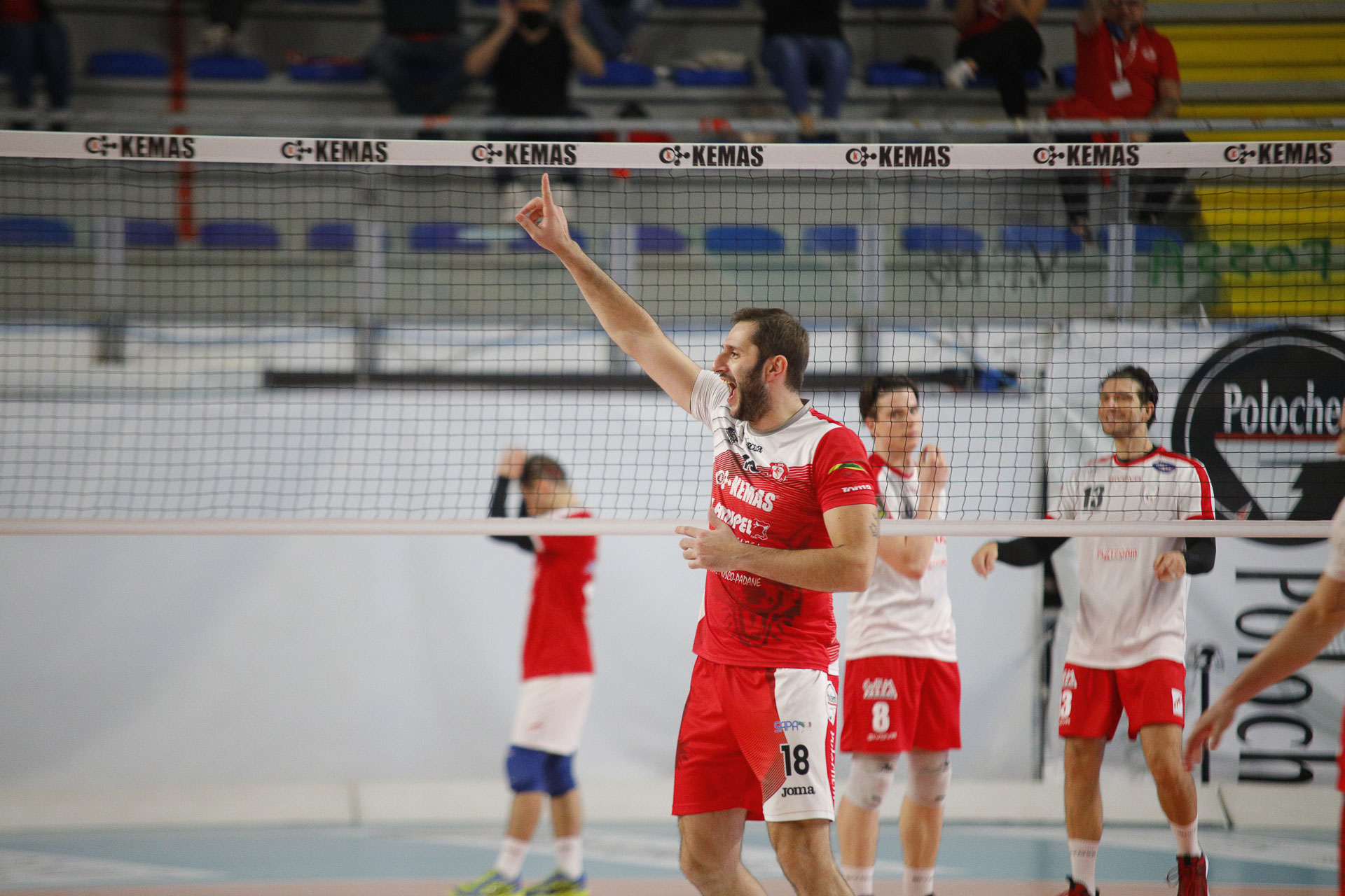 ROBBIATI:”DOBBIAMO RIMBOCCARCI LE MANICHE”