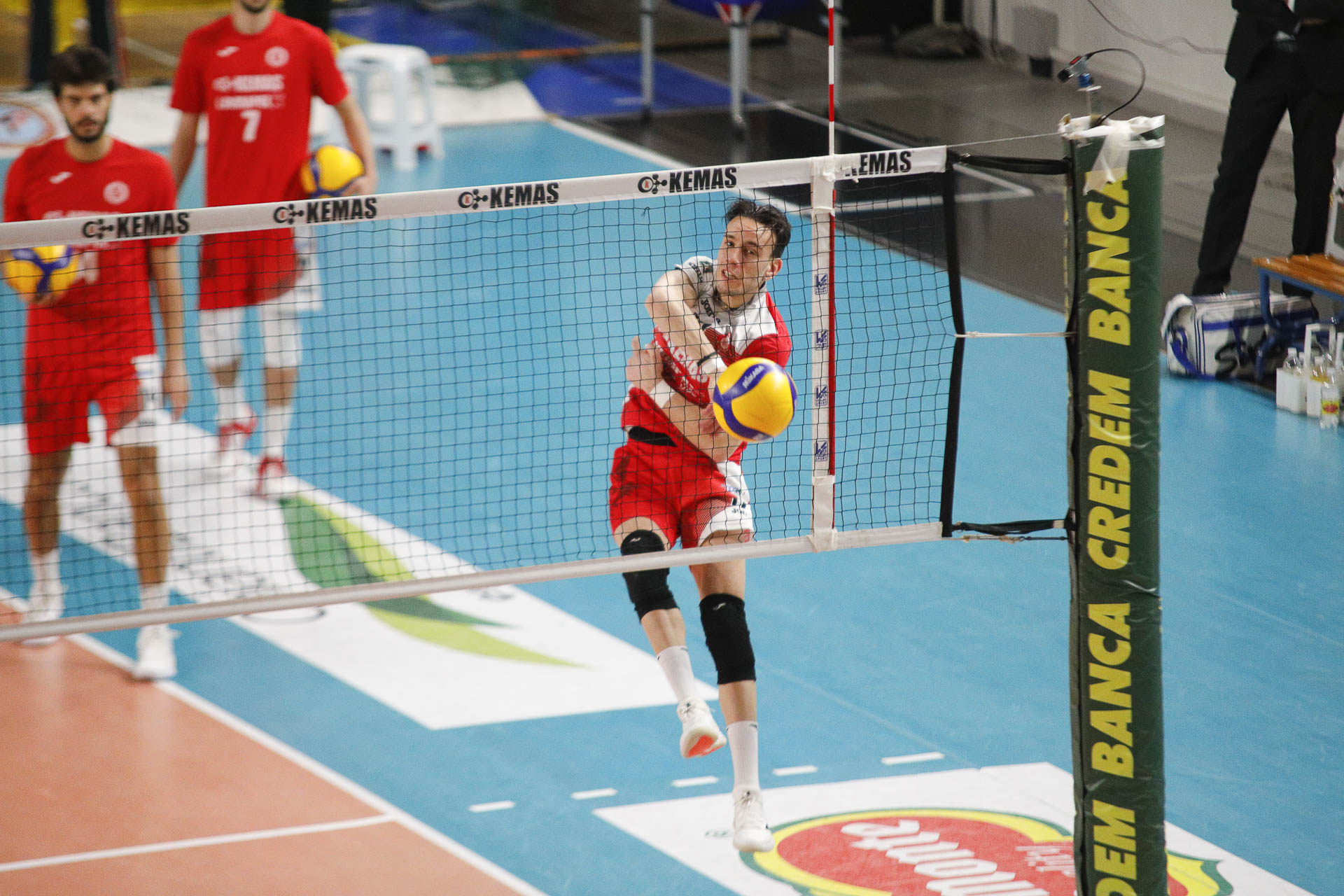 SI TORNA AL PALAPARENTI, ARRIVA ORTONA