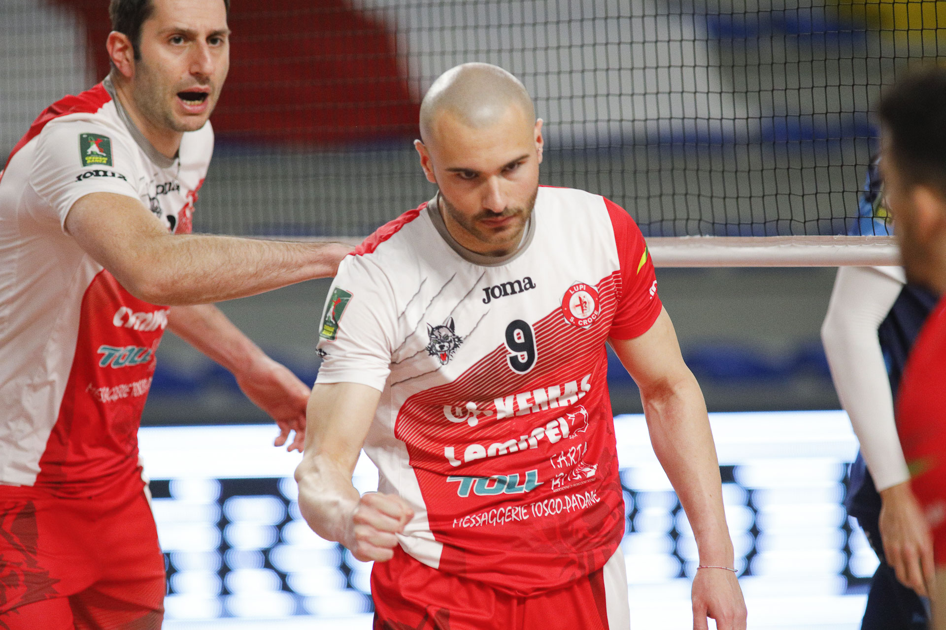 ORTONA VIOLA IL PALAPARENTI CON UN BELLA PROVA DI SQUADRA