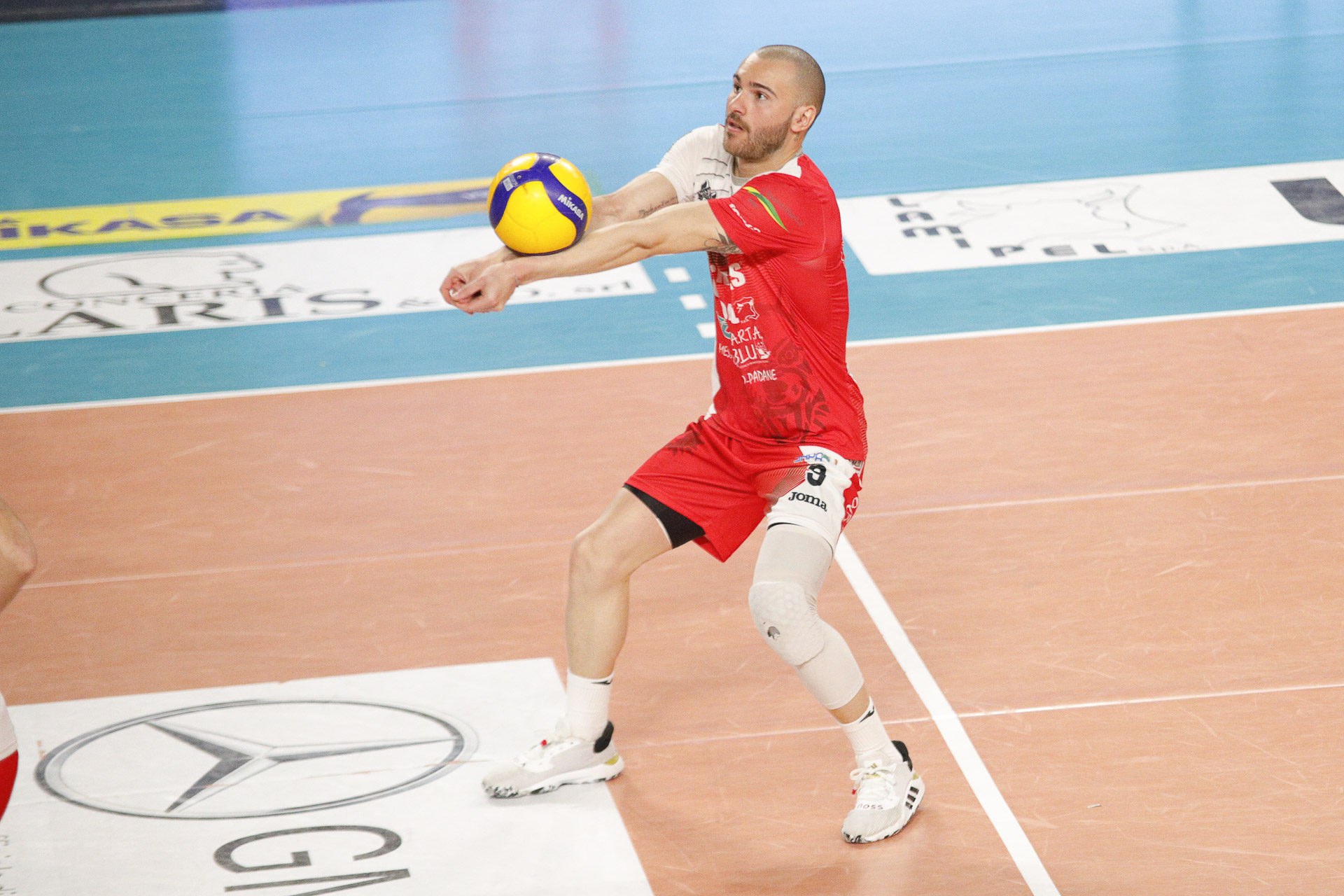 UNA GRANDE KEMAS LAMIPEL ESPUGNA SIENA NEL DERBY.