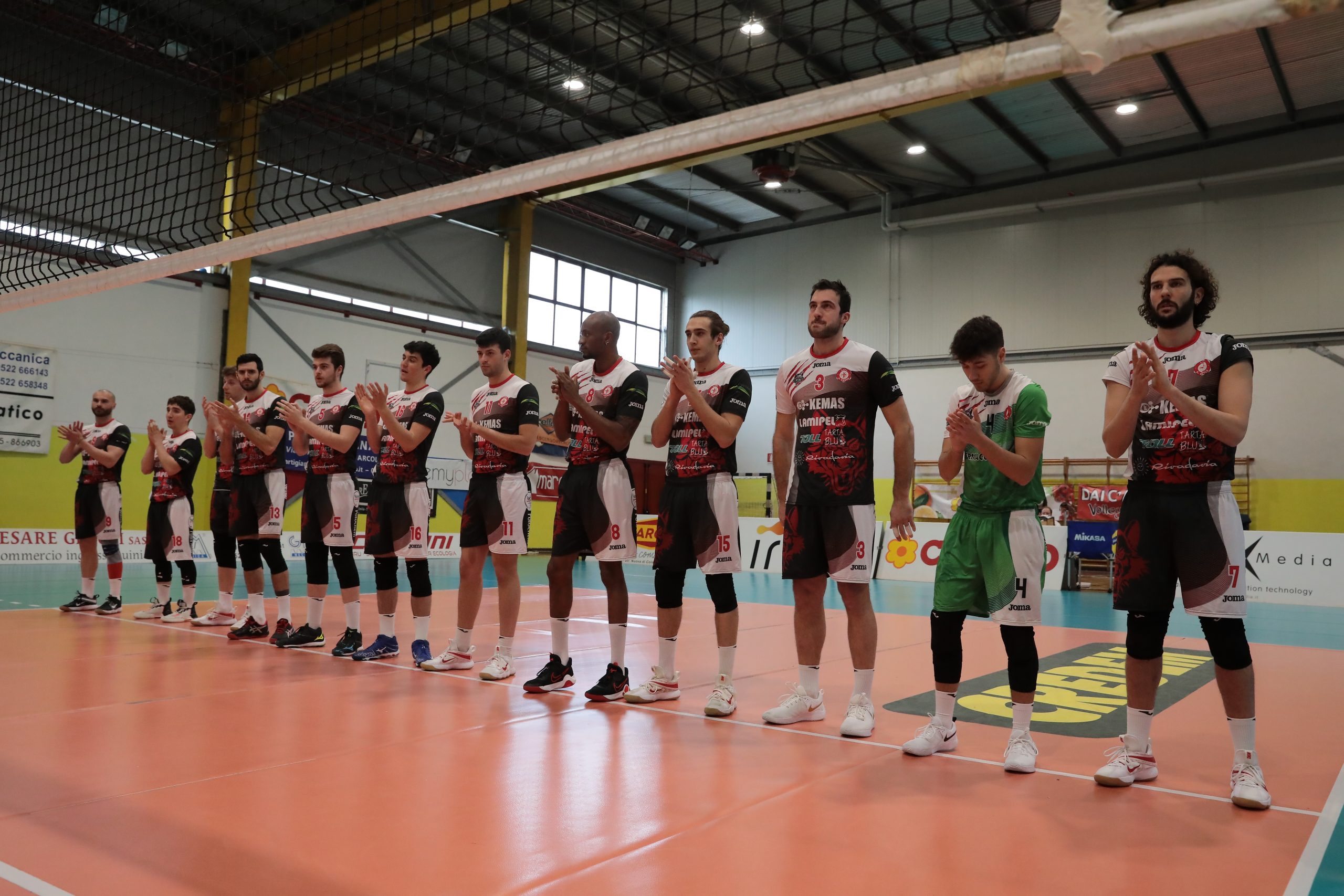 LA KEMAS LAMIPEL CADE A REGGIO EMILIA