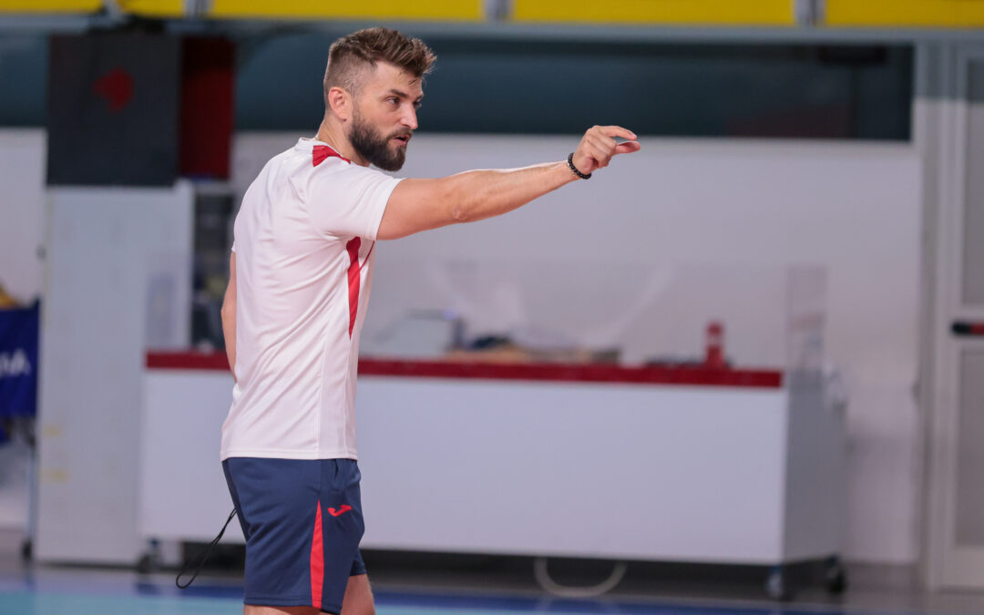 COACH PETRELLA: “VOGLIO VEDERE UNA SQUADRA DESIDEROSA DI FAR BENE””
